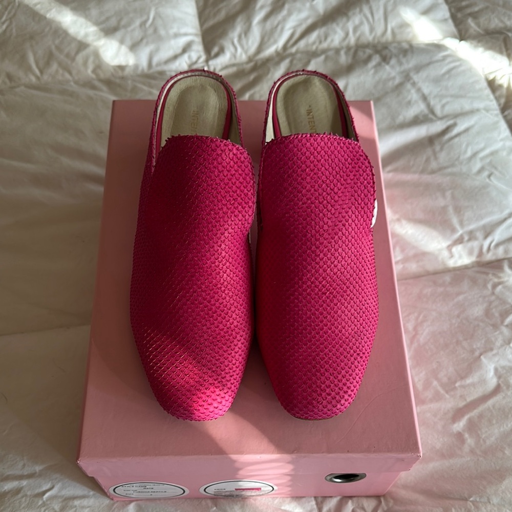 Intentionally Pink Mules